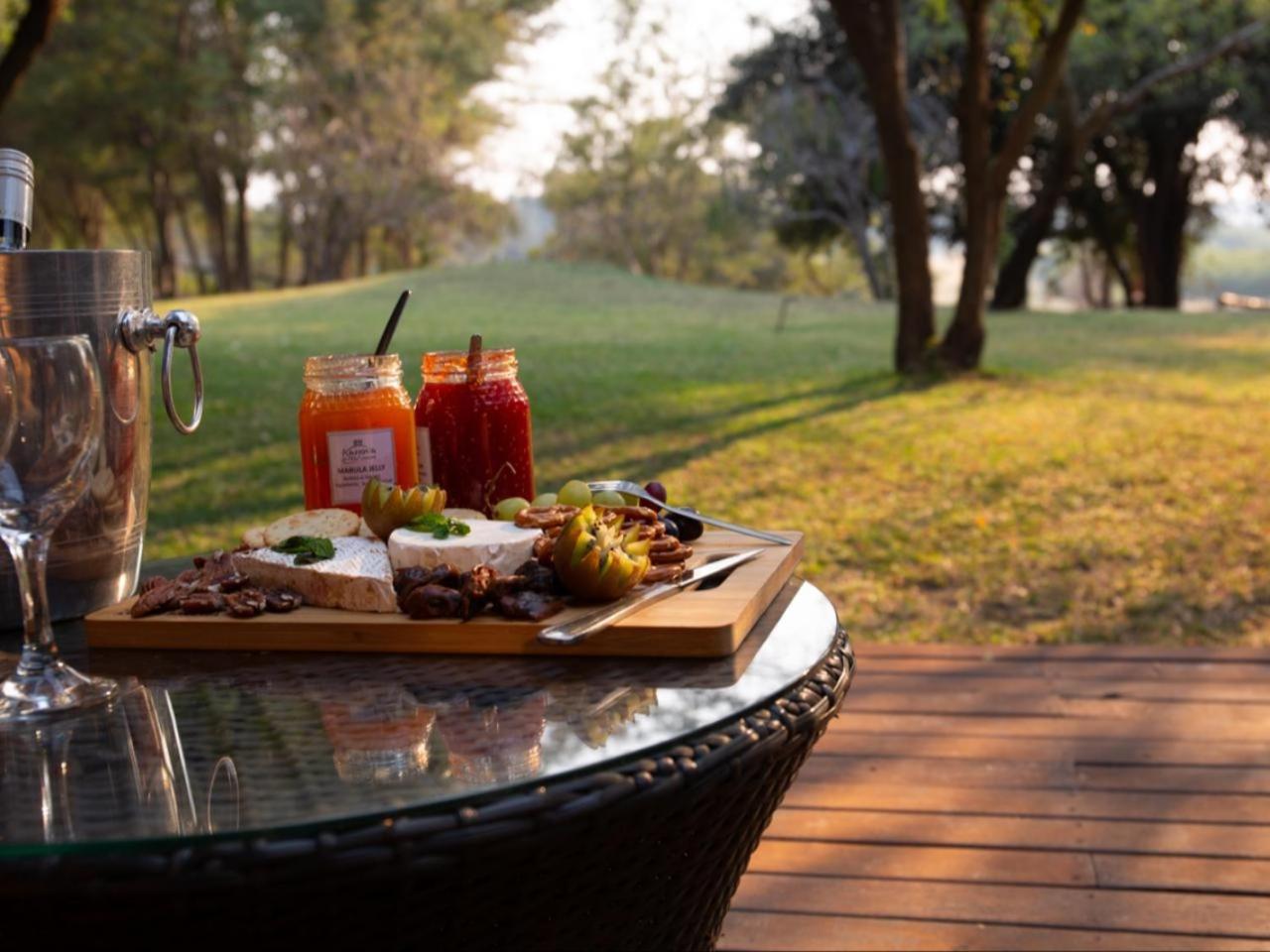 Kayova River Lodge Ndiyona Εξωτερικό φωτογραφία